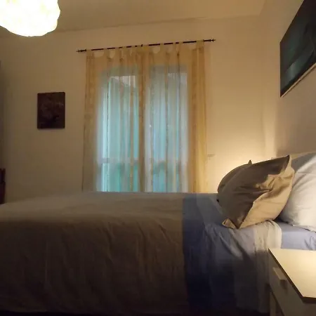 アパート Miki House